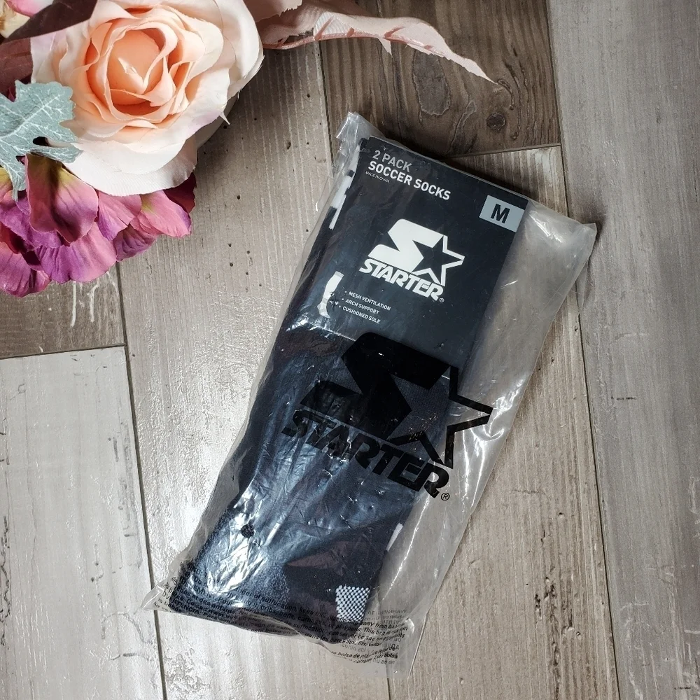 NWT Starter Black & White Unisex Adult Soccer Socks Size Medium 2 pack